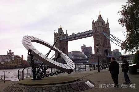 时钟敲三下用了六秒，敲6下用多少秒？