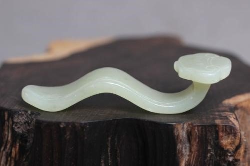 人养玉三年，玉养人一生有科学依据么？