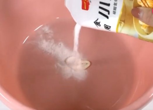 衬衣领子发黄怎么洗小窍门
