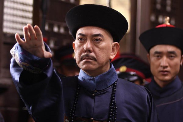 清朝的布政使、按察使、道员是干什么的？相当于现在什么官？