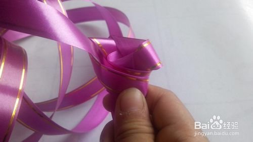如何DIY彩带折花大全方法图解