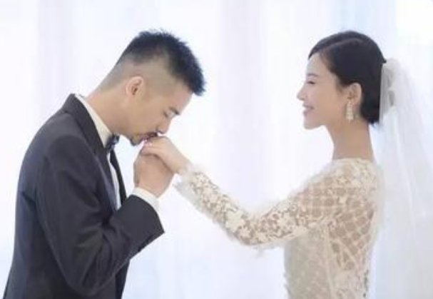 总梦见初恋男友是怎么回事？