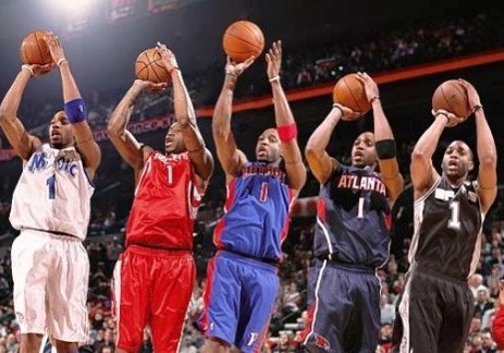 在麦迪的篮球生涯中，曾经效力过哪些球队？