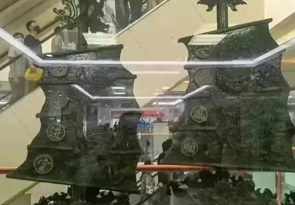 齐鲁医院回应放招财进宝摆件争议，医院是否应该以营利为目的？