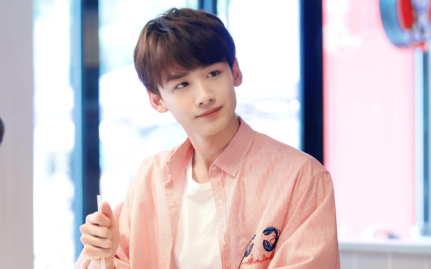 白敬亭、吴倩、倪大红新剧定档，这部新剧叫什么名字？