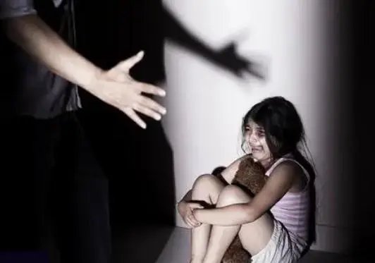 广西南宁一三胎妈妈遭丈夫家暴，知情人透露了哪些信息？