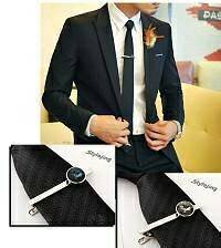 领带夹位置图片