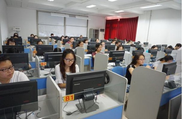 英语四级考试多少分算合格啊?