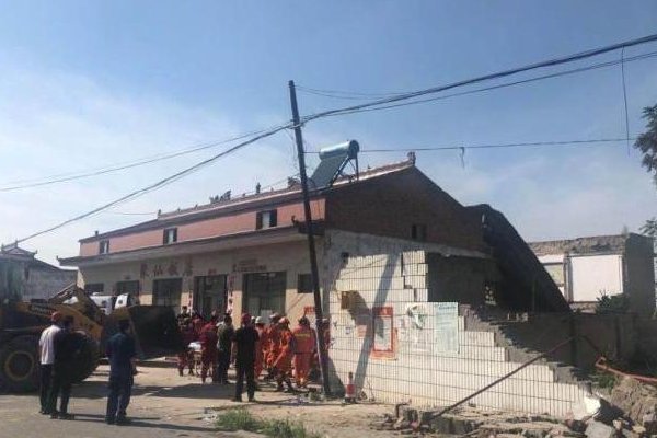 山西饭店坍塌事件：被埋者多为妇女，17人遇难！后来怎样？