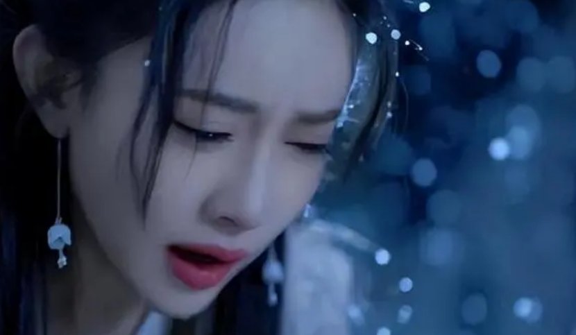 雷纯被毁清白 蒙面人到底是谁