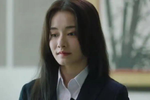 《星辰大海》文馨因为帮简爱被开除，打工人的日常有多不易？