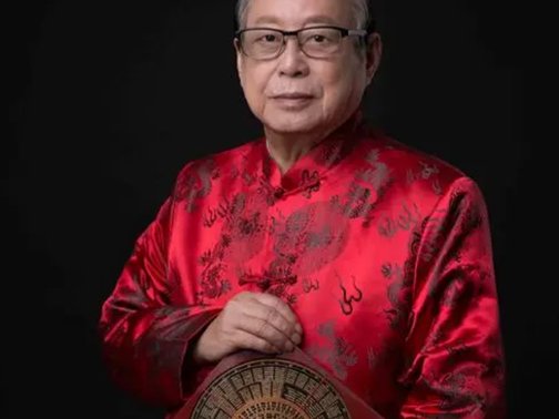 预测最准十专家