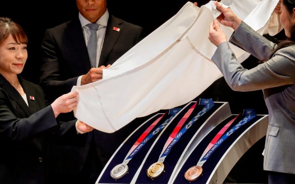 巴黎奥运会奖牌设计超暖心，暖心是因为它有怎样的设计？