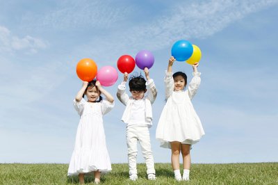 广东办理生育登记最多可选20孩，从中反映出哪些社会问题？