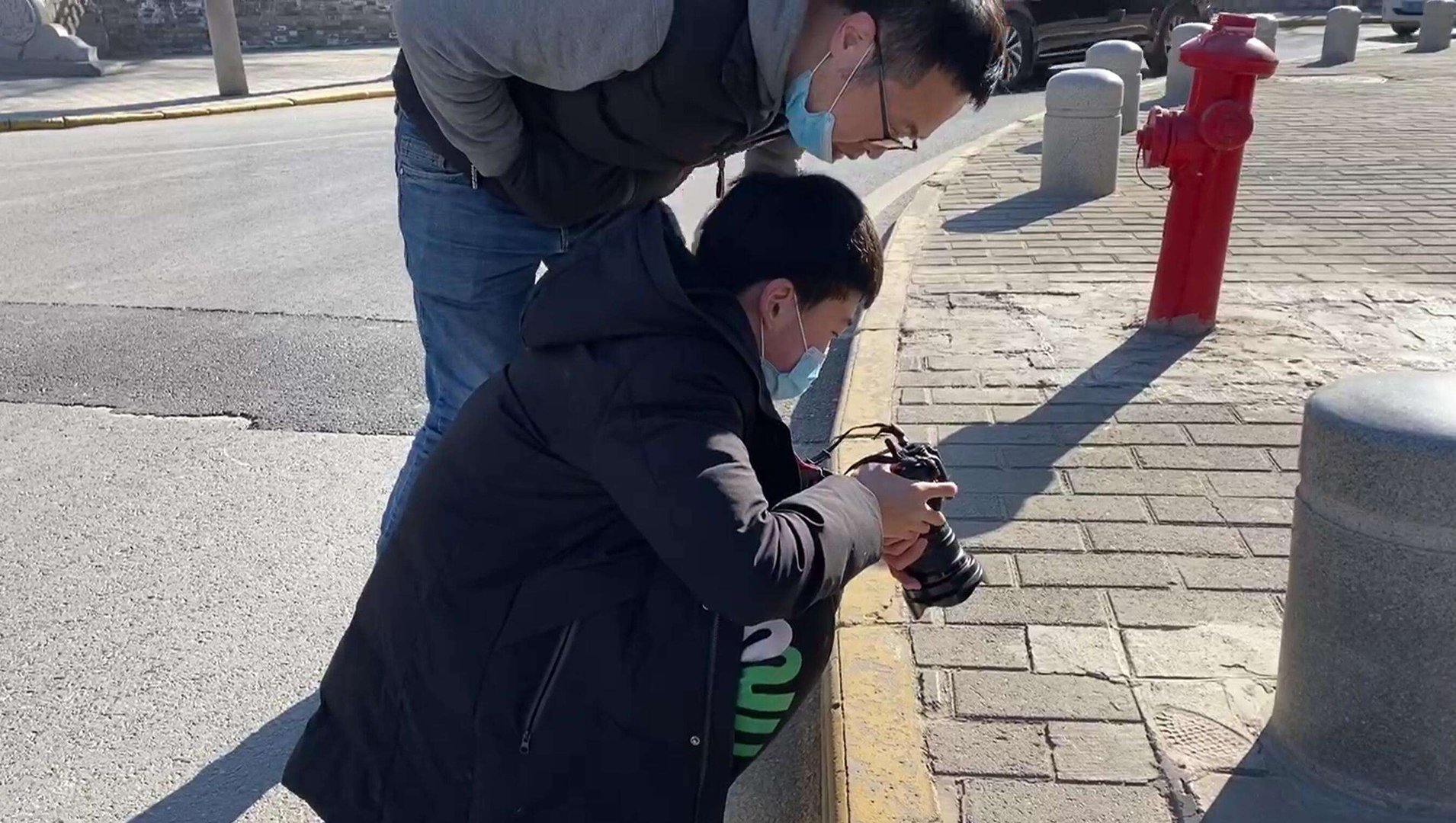 父亲拒拆迁遭殴打，河北少年网上求助，遇到这种事该如何维权？