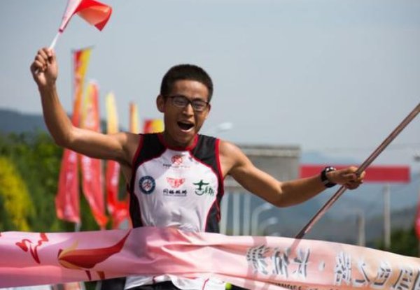 甘肃山地马拉松越野赛事件，暴露出了哪些问题？