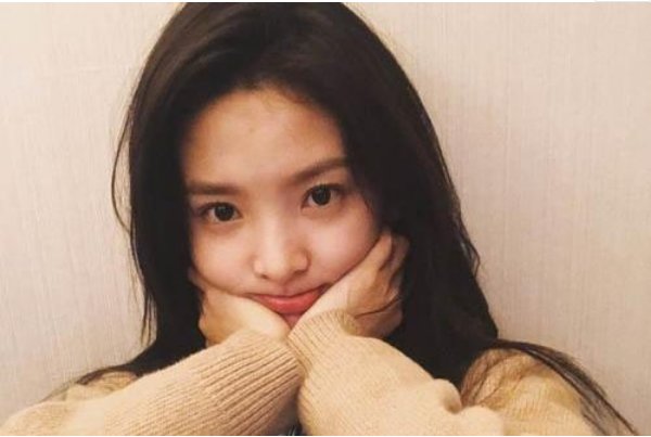 给ig疯狂打call的小可爱章若楠，如今怎么样了？