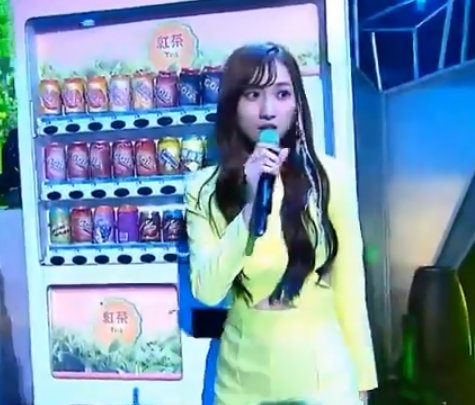 汪明荃等嘉宾出席慈善节目《星光熠熠耀保良》，他们都做了什么？