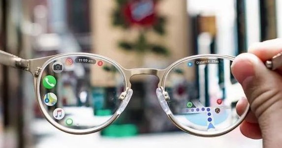 苹果眼镜或可检测用户何时分心，并提供建议，你喜欢这款眼镜吗？