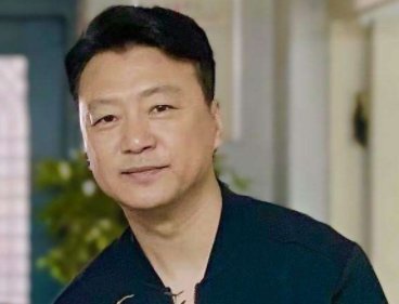 《突围》吕德光扮演者是谁？