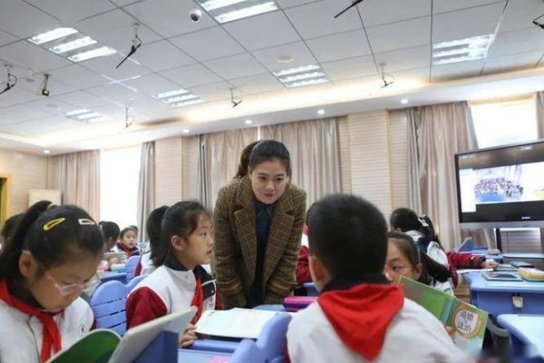 张培祥《卖米》以什么为主