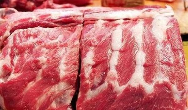 四川小伙蒙眼20秒剔掉整扇猪腿骨,他是如何做到的?