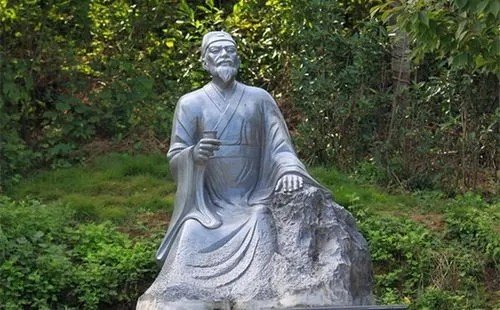 以微云淡河汉的盛唐诗人是