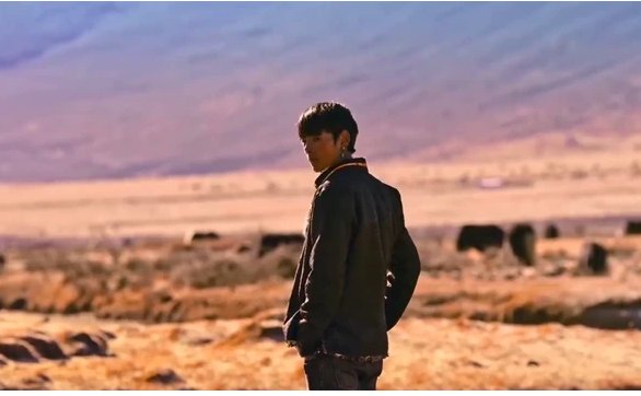 编剧炮轰“丁真现象”说了什么？