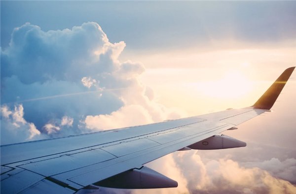 喀麦隆搭载11人的失联飞机已确认坠毁，机上还有幸存人员吗？