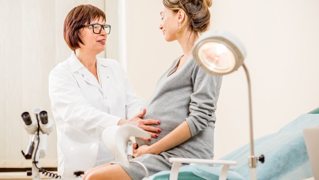 生育政策日渐宽松！单身生育，在未来会被更多人接受吗？