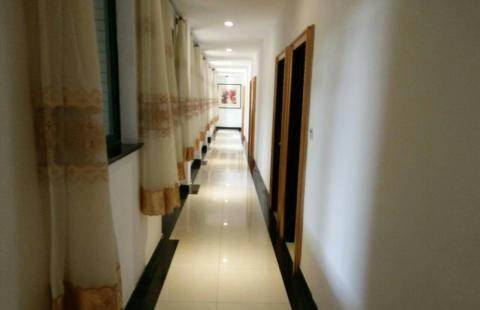 34岁单身女子宿舍遇害究竟是怎么回事？