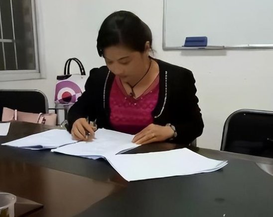 湖南一位全职太太接手丈夫公司7年扩大一倍,其丈夫身上到底发生了什么?