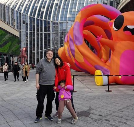 上山救火的老外找到了：我有重庆社保，我该为城市出力！你是否有感到动容？