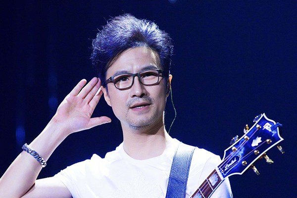 汪峰问明天还有大事发生吗，对此你怎么看？