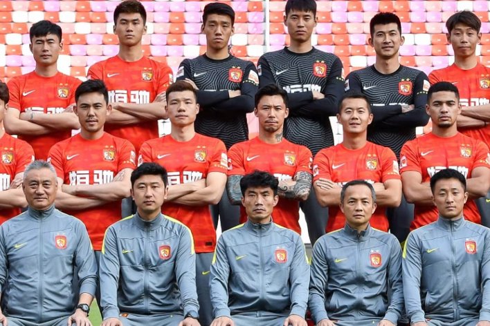 中国男足为什么不强