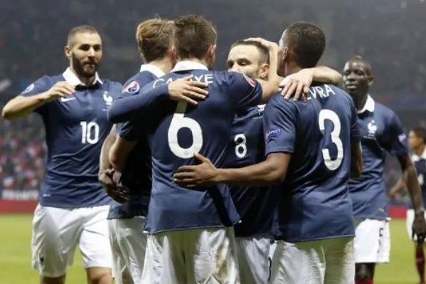 拉脱维亚和亚美尼亚足球谁厉害