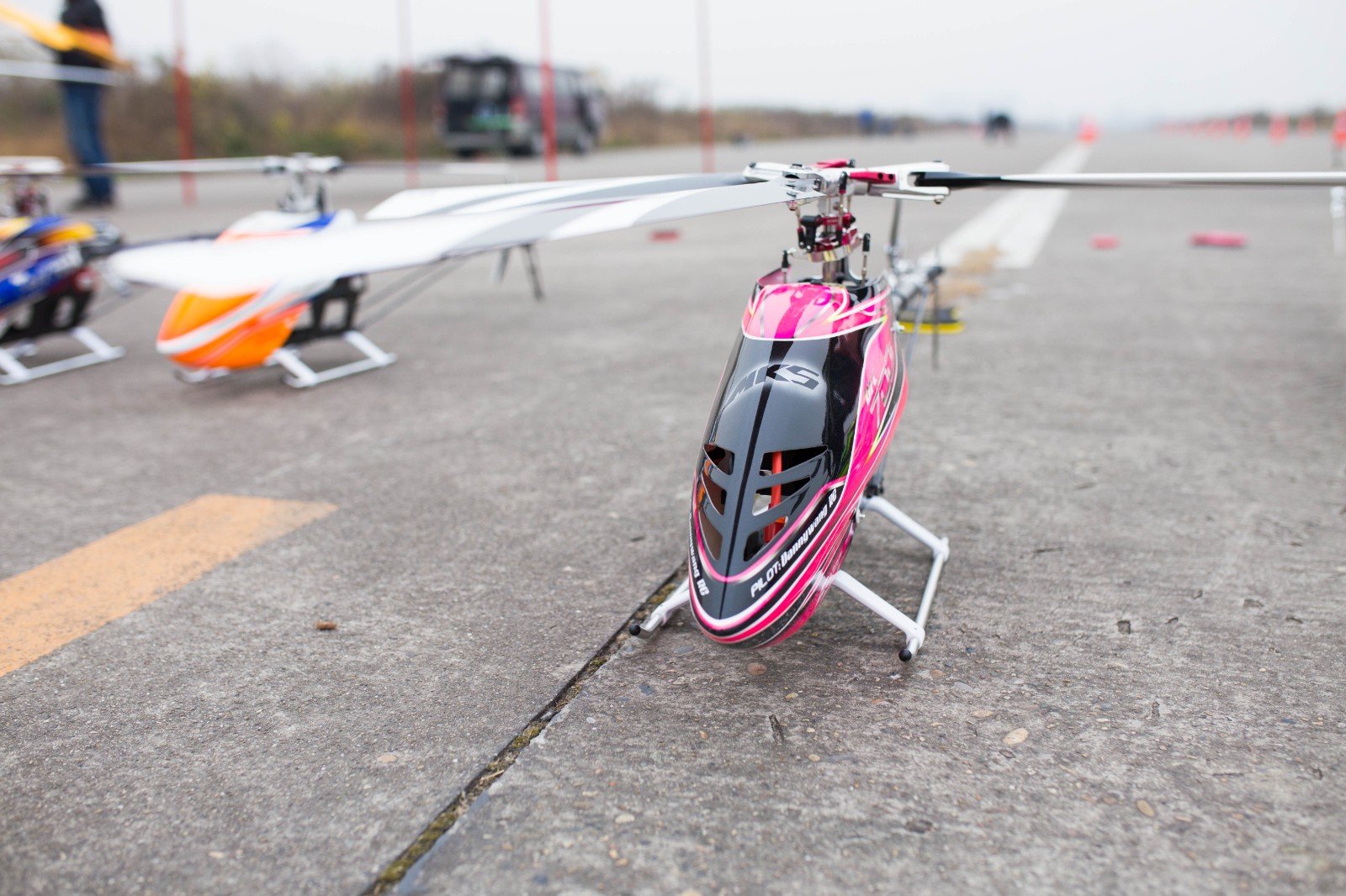 买一个无人机多少钱?