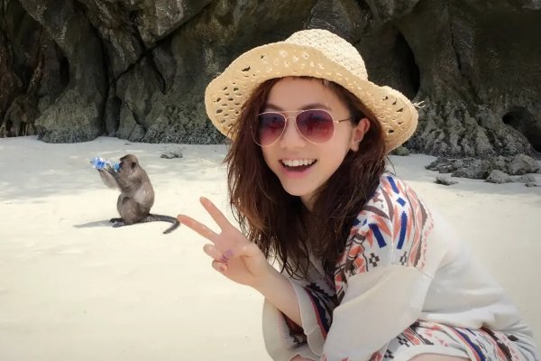 邓紫棋清空社交平台内容，这是发生什么事了呢？