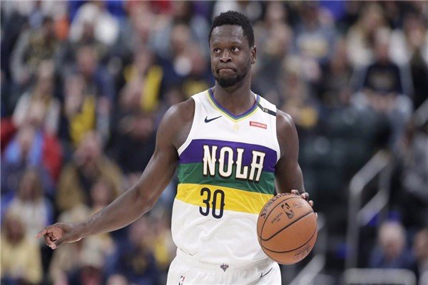 900万年薪的兰德尔，打出前十的数据，为什么说他又要流浪了？