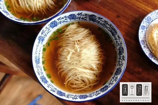 面馆里常说的紧汤指的是