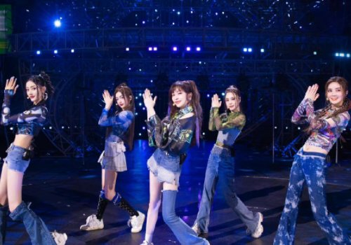 王心凌队三公舞台第一名