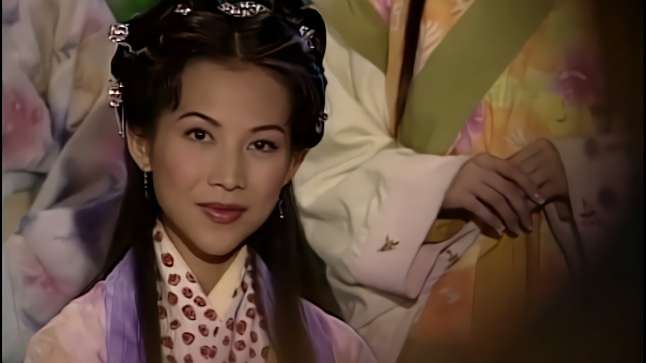 甄姬死后，皇帝下令将她头发遮面、嘴里塞满糟糠，这是什么操作？