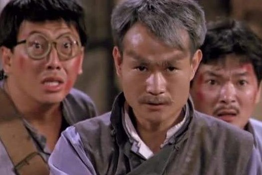 僵尸道长第一部中的那个日本僵尸王是怎么死的就是那个秃头拿着一把刀的那个！还有那个西洋僵尸是怎么死的