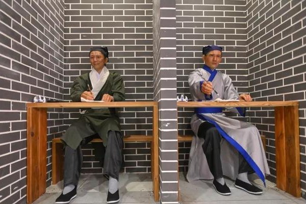 古代科举考试中的春闱指的是蚂蚁庄园