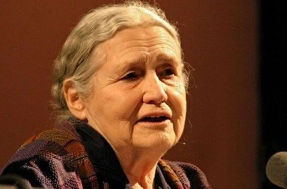 有关近几年诺贝尔文学奖获得者的成就和故事