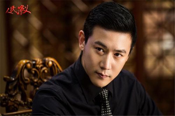 适合晚上一个人看的剧