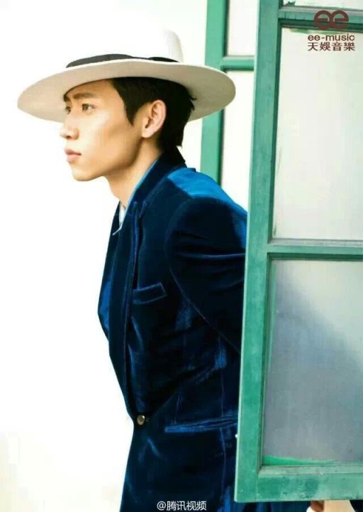 魏晨整容是真的嘛