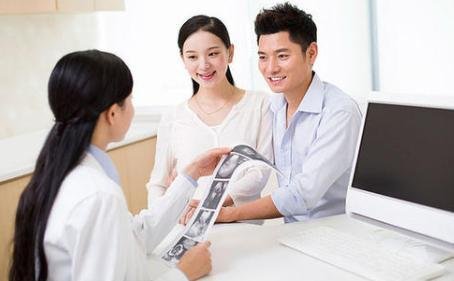 怀孕9个月夫妻没忍住“同房”，等孩子出生后，宝爸抱着医生大哭，为什么？