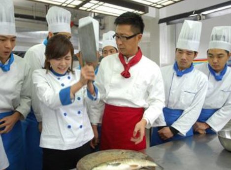 如何评价林师傅在首尔？剧情有什么值得注意的细节？