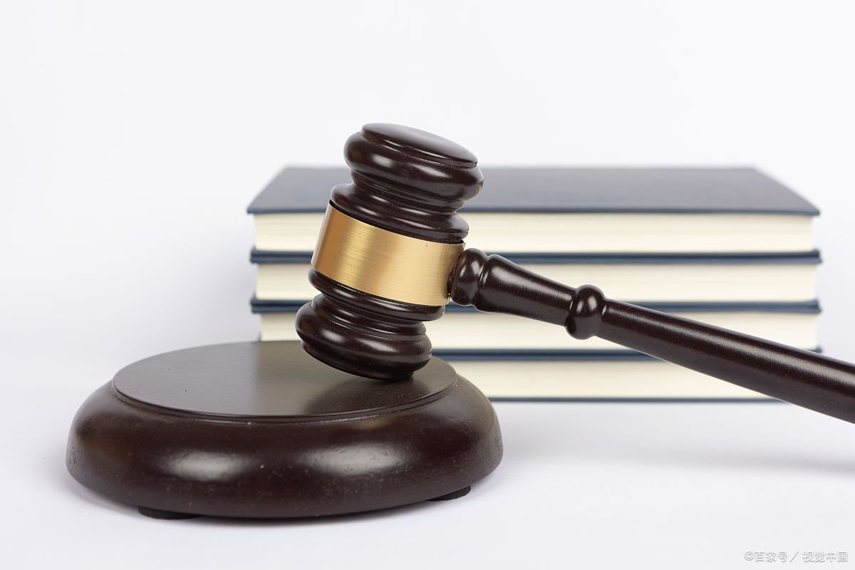 湖北95后女孩滑翔伞坠亡调查报告公布了，致其坠亡的原因是什么？